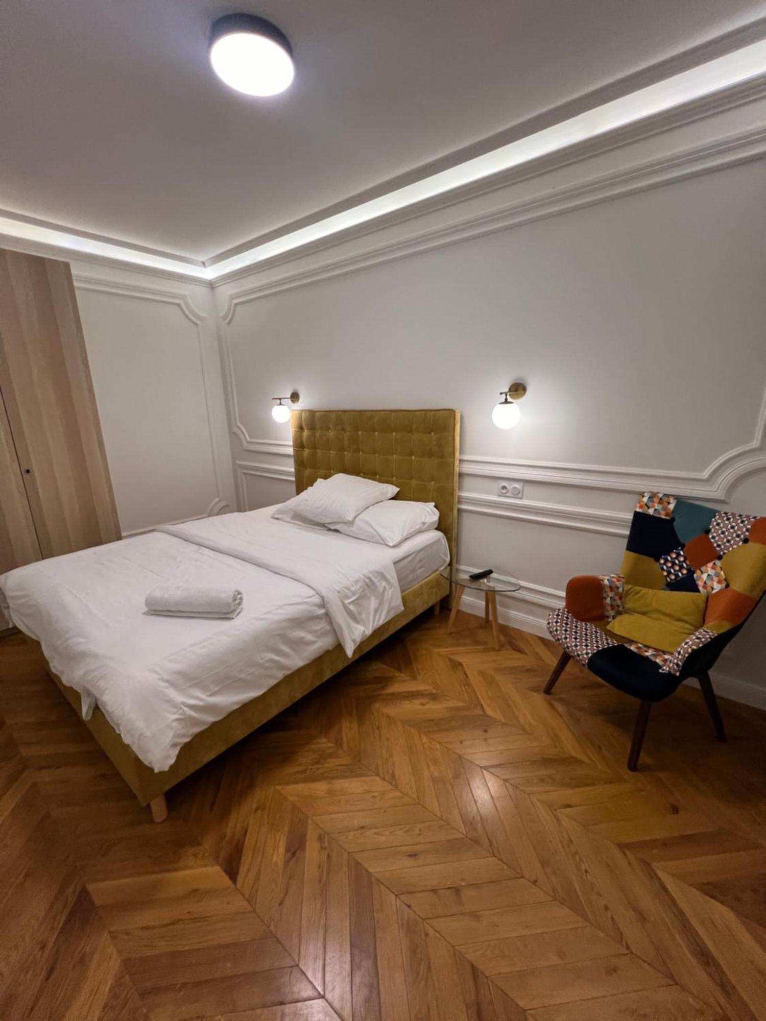 Private - Champs-elysees Appartamento *