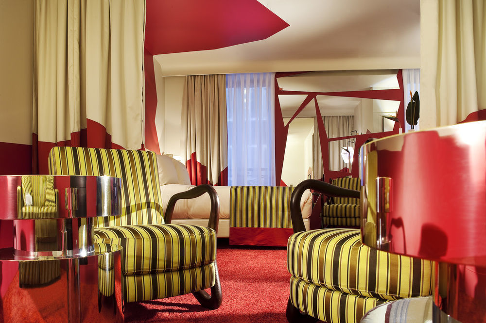 Private - Champs-elysees Appartamento