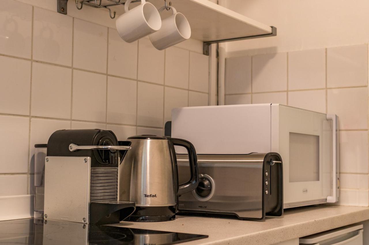 Private - Champs-elysees *